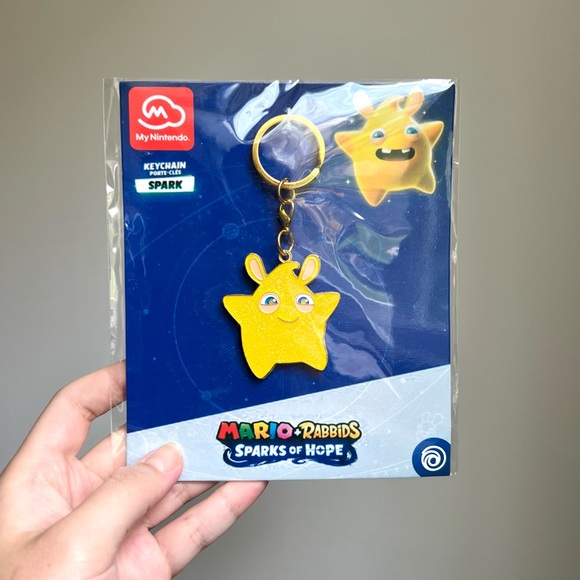 Nintendo Mario + Rabbids glittery star key chain - Picture 1 of 3